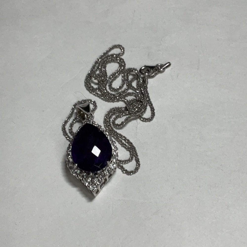AFRICAN AMETHYST, 16.00 Ct Solitaire Pend w/2.05 wh topaz 925 SS 24 in chain - Picture 3 of 6